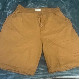 khaki sweat-shorts